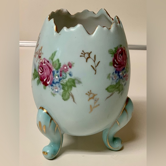 Vintage 1950s Napcoware Gold Trim Rose Design 3 Footed Ceramic Egg Vase - Picture 6 of 16